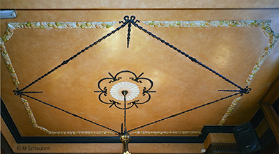 Adamesque Plaster Decoration on the Restaurant Ceiling.  by Michael Schouten. Published on 25-11-2019